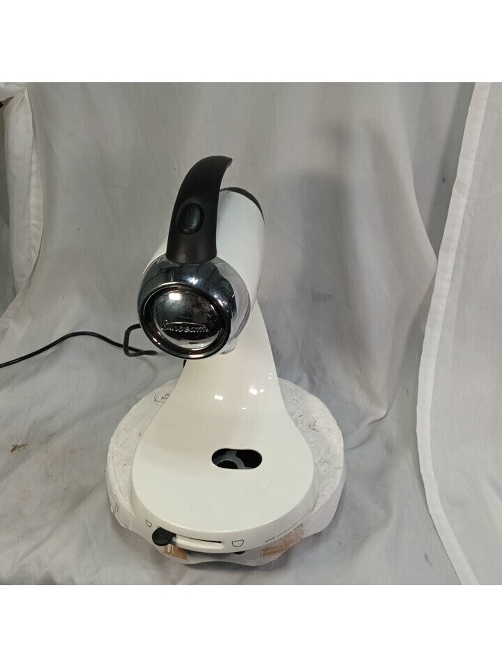 Sunbeam Mixmaster Heritage Series Stand Mixer White Vintage Kitchen Tested